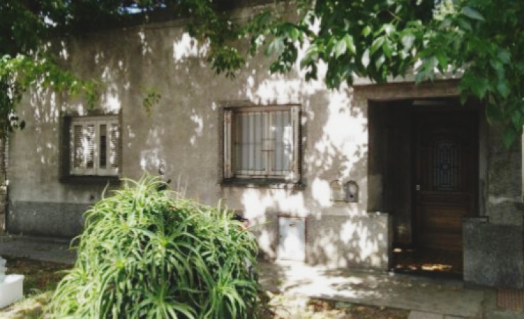Casa a reciclar integramente. Barrio Don Bosco Mar del Plata.