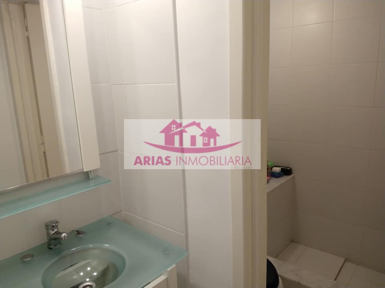VENTA DEPARTAMENTO AMBIENTE CON PATIO. A METROS DEL MAR . ZONA CENTRO 