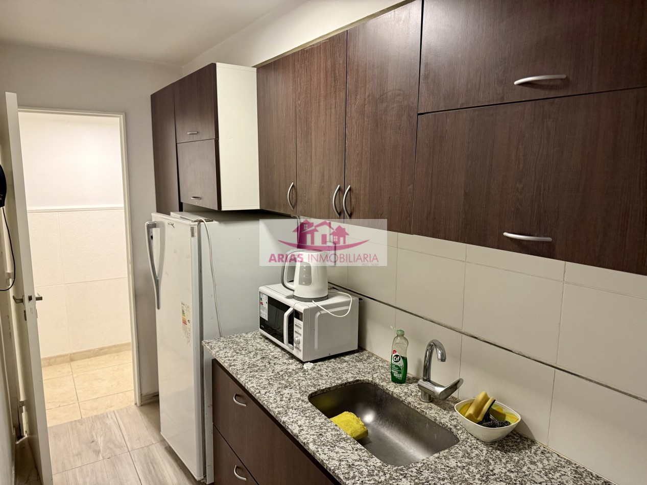 Departamento dos ambientes en Venta Zona plaza Colon.