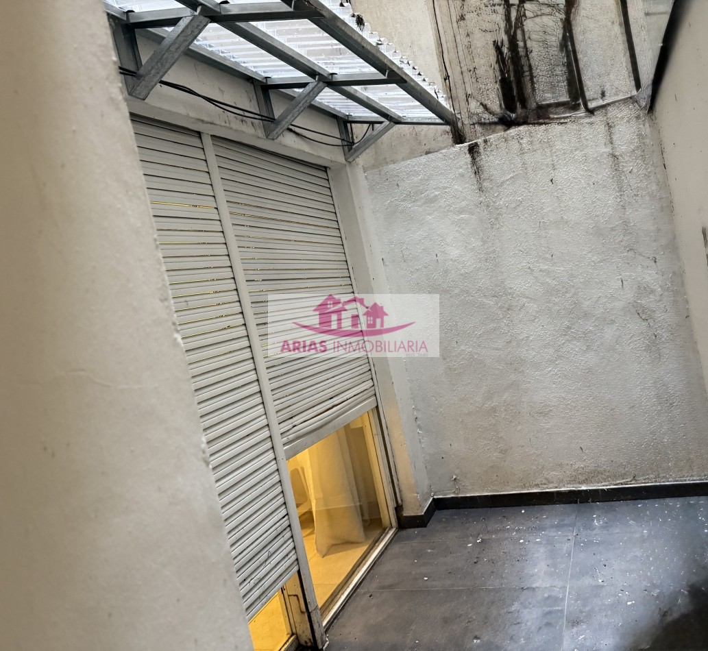 Departamento dos ambientes en Venta Zona plaza Colon.
