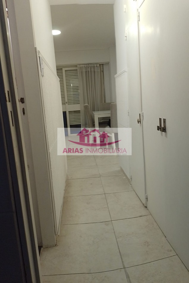Departamento dos ambientes en Venta Zona plaza Colon.