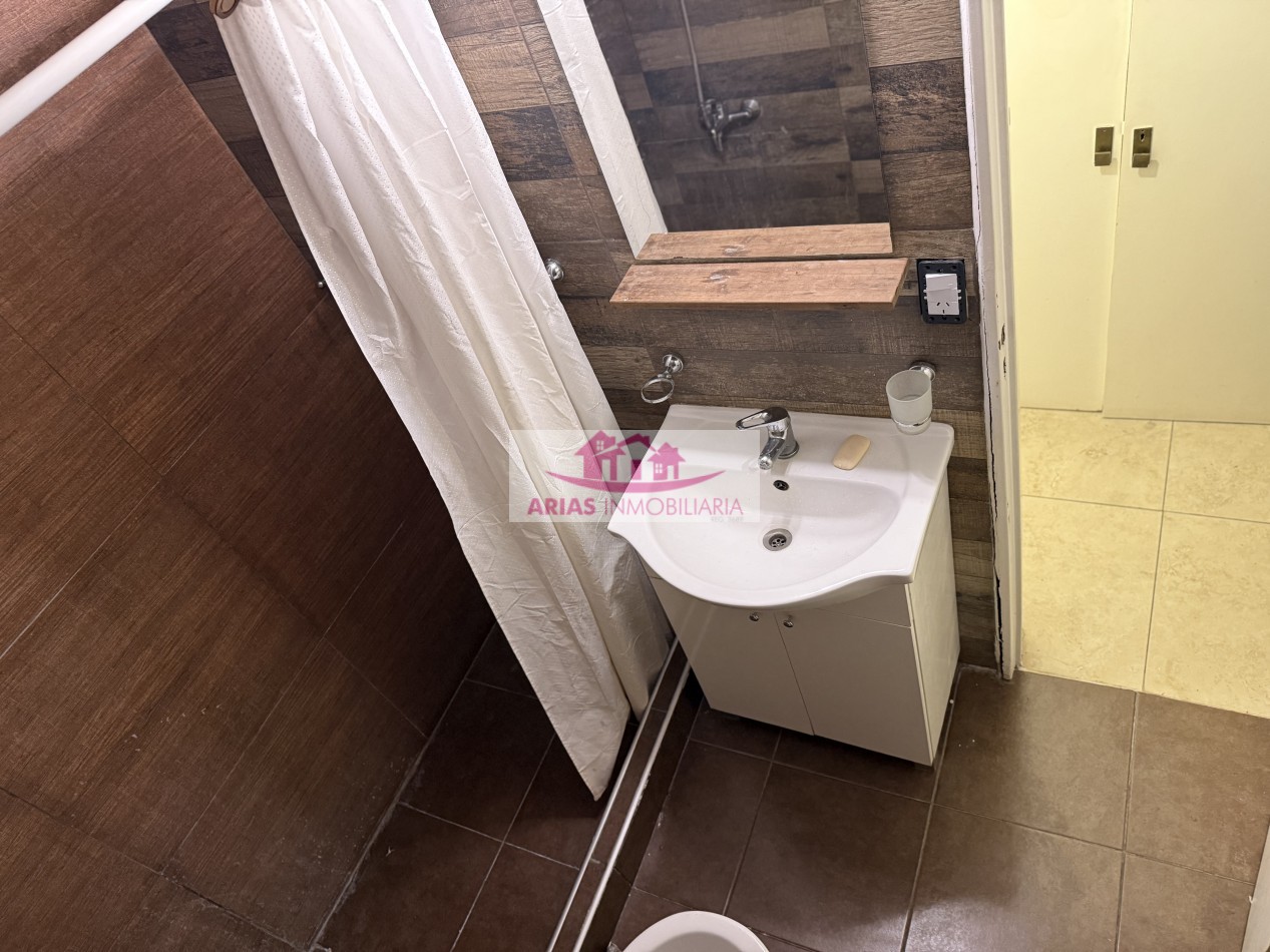 Departamento dos ambientes en Venta Zona plaza Colon.