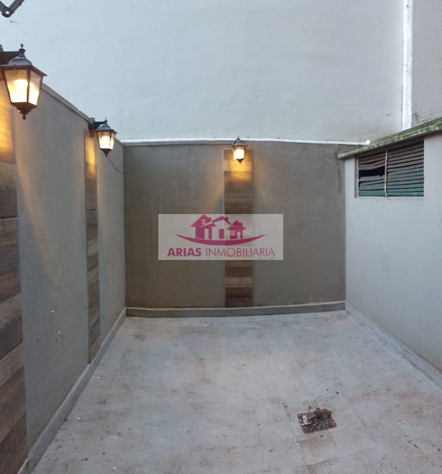 Departamento dos ambientes en Venta Zona plaza Colon.