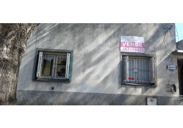Casa a reciclar integramente. Barrio Don Bosco Mar del Plata.